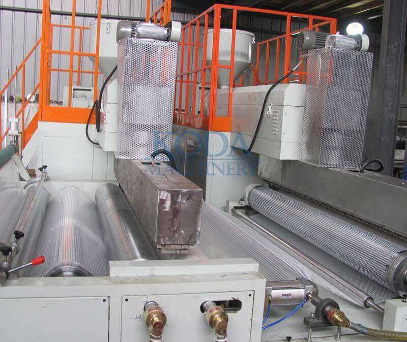 GDFPE-1500/1600 Polyethylene Bubble Film Machine