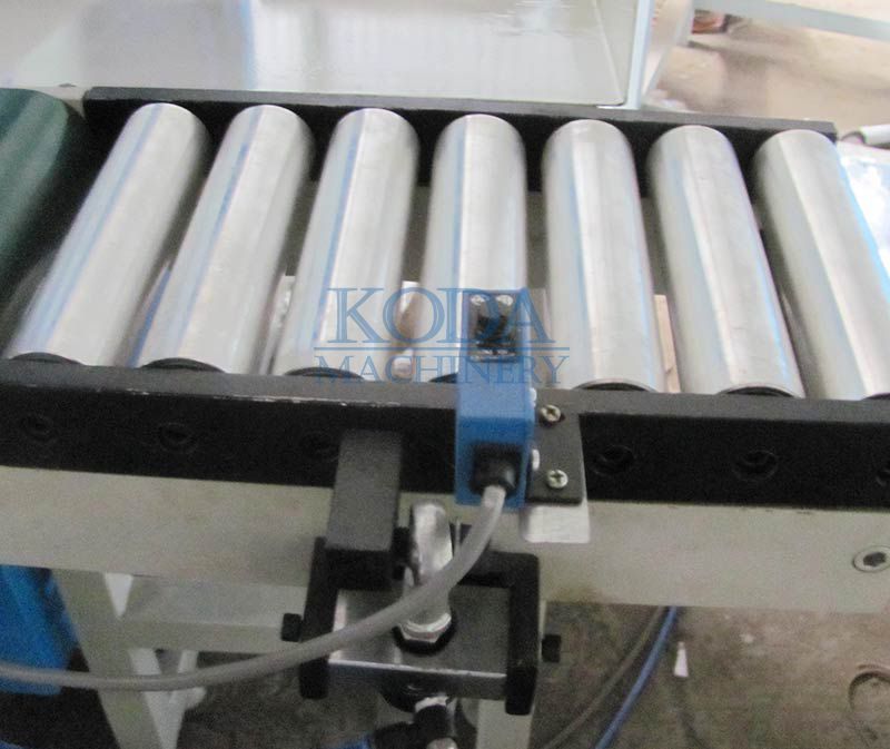 KDC-300 High-speed Automatic Cling Film Rewinder